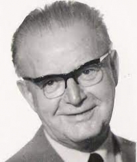 Karel Vacek